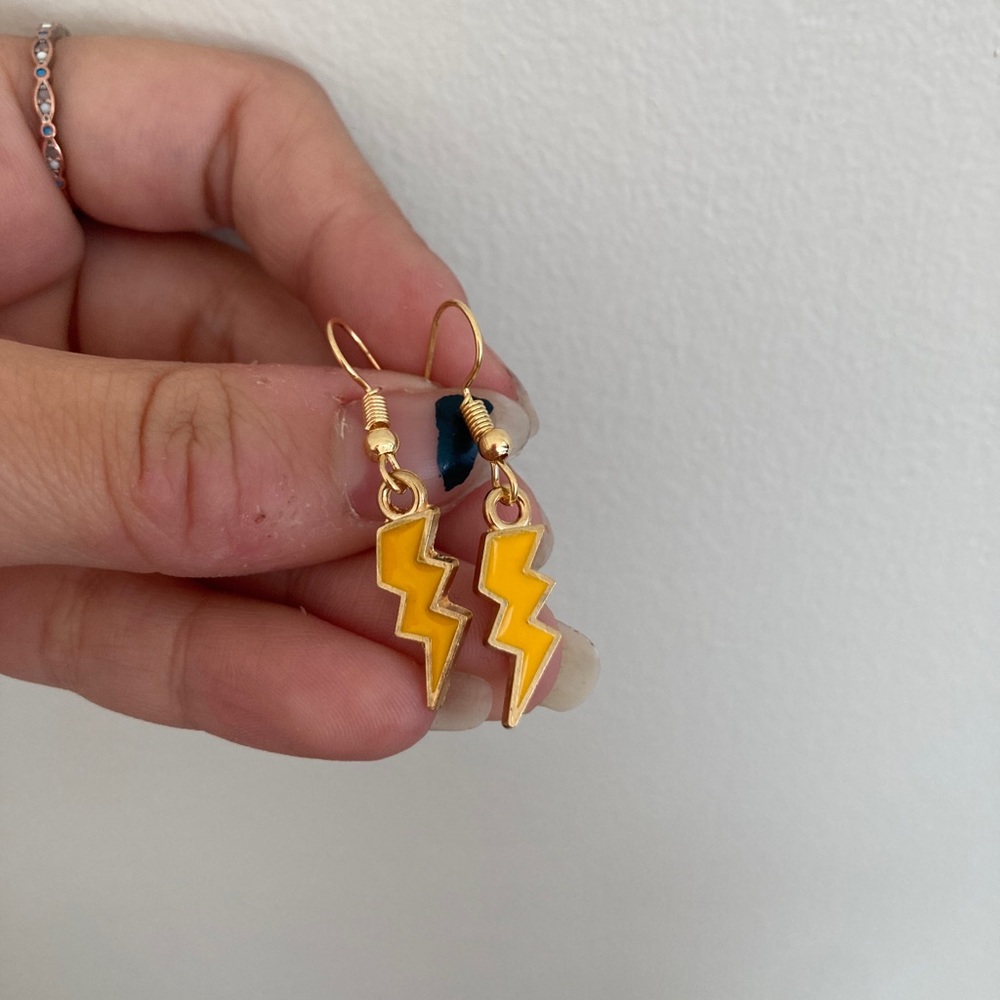 yellow lightning bolt earrings